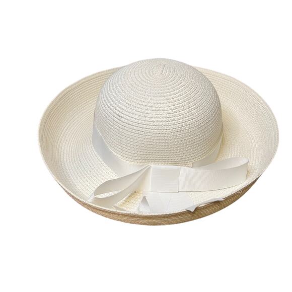 Vintage Betmar New York White Straw Hat with Bow Hats